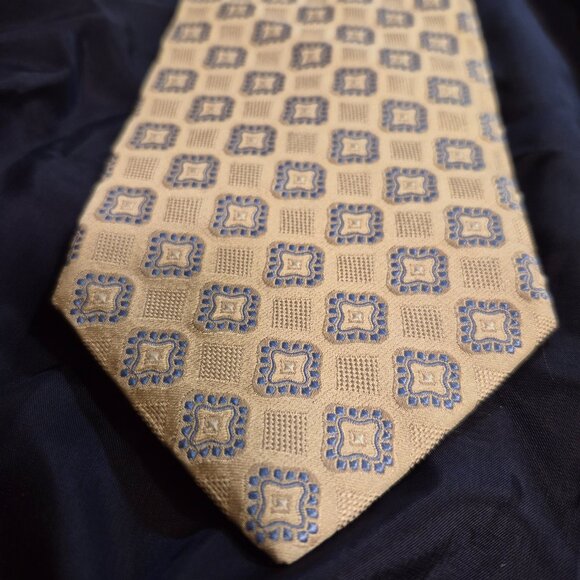 HARRY ROZEN Silk Tie - Picture 4 of 14